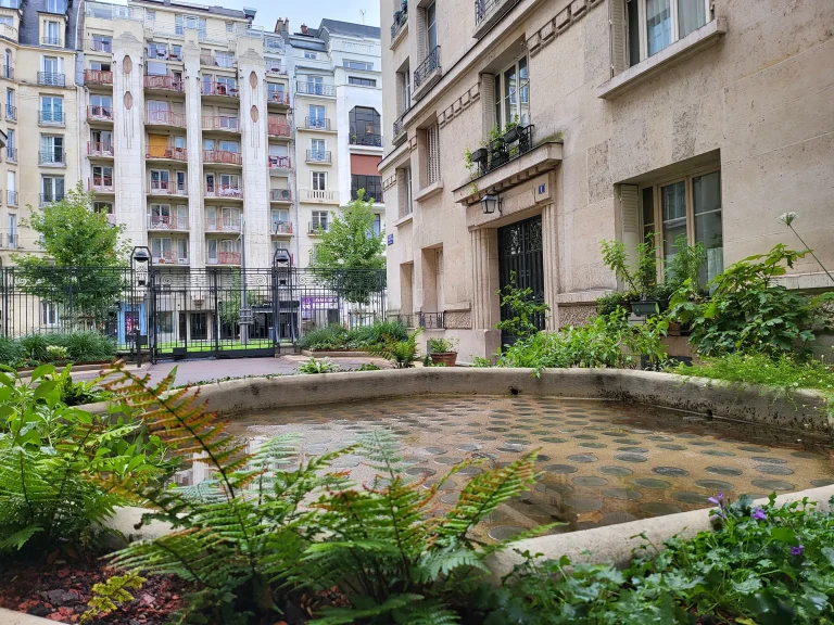 Aménagement par Miroardo d'un jardin de copropriété situé Square Gouvion-Saint-Cyr dans le 17e arrondissement à Paris.