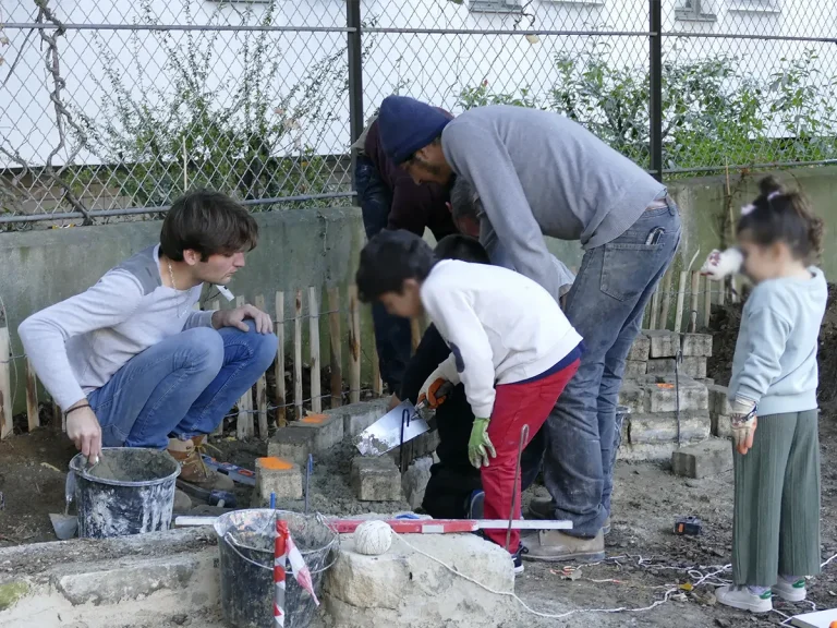 chantier-participatif-ecole-paris1